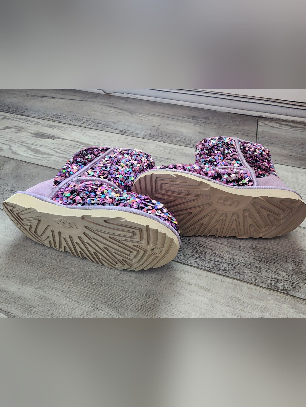 UGG Kids Iridescent Pink Sequin Boots 4 - Picture 2 of 12